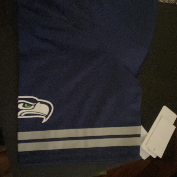 NFL Team Apparel, NFL Players Seattle Seahawks Jersey “METCALF 14” Size 2XL NWT - Picture 5 of 7